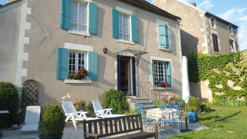 Отель La Maison Bleue Arquian Экстерьер фото